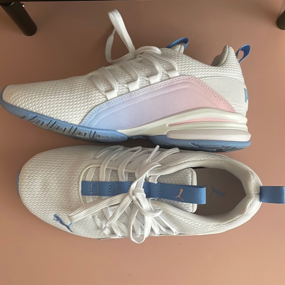 Women’s Puma Softfoam Sneakers